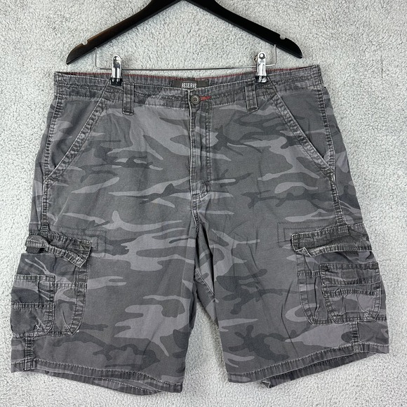 Lee Cargo Shorts Mens 38 Gray Camo Cotton Outdoor Military Style Tactical Rugby - Picture 1 of 8